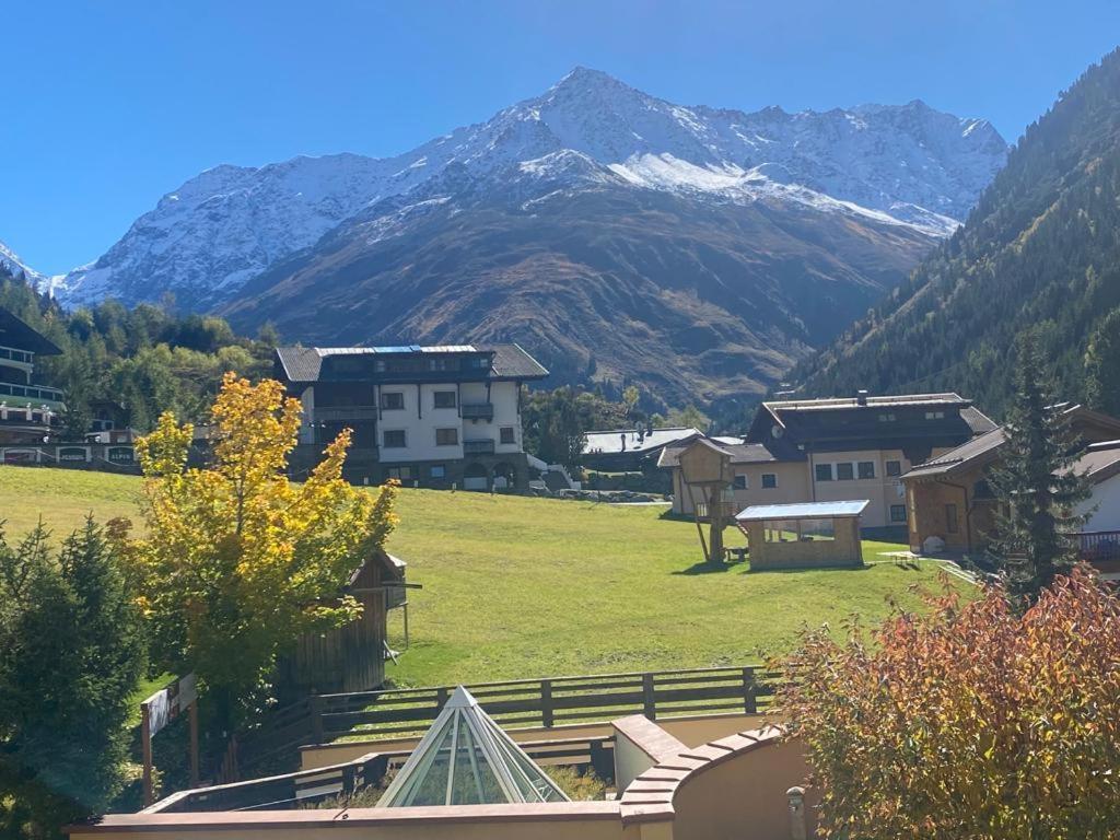 Tieflehner Hof Pitztalhaus Hotel Sankt Leonhard im Pitztal Exterior photo