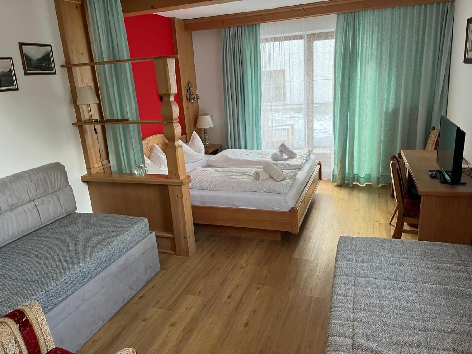 Tieflehner Hof Pitztalhaus Hotel Sankt Leonhard im Pitztal Exterior photo